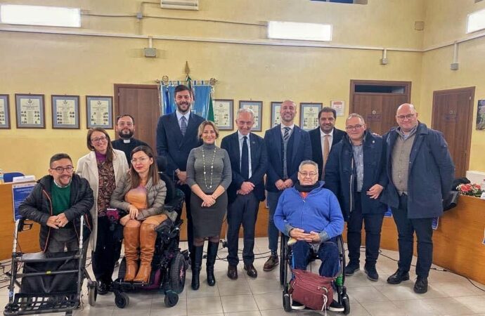 Piana di Monte Verna seminario sul welfare con Marino e Fortini. Lombardi consegna deleghe inclusione